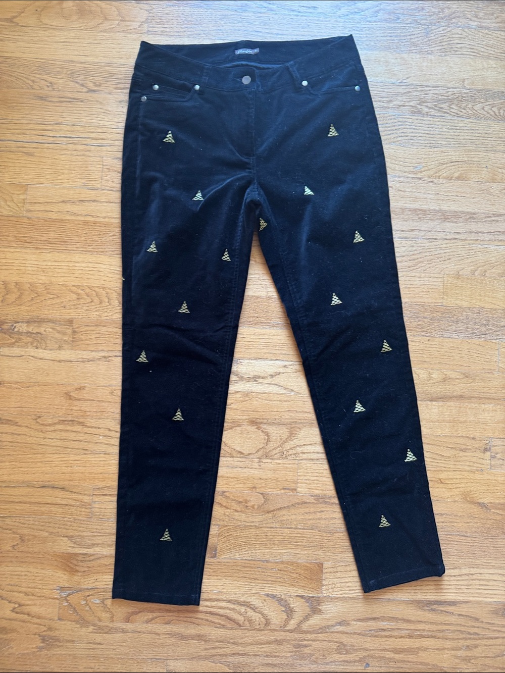 J. McLaughlin Velvet Black Jeans with Gold Tree Motif size 8
